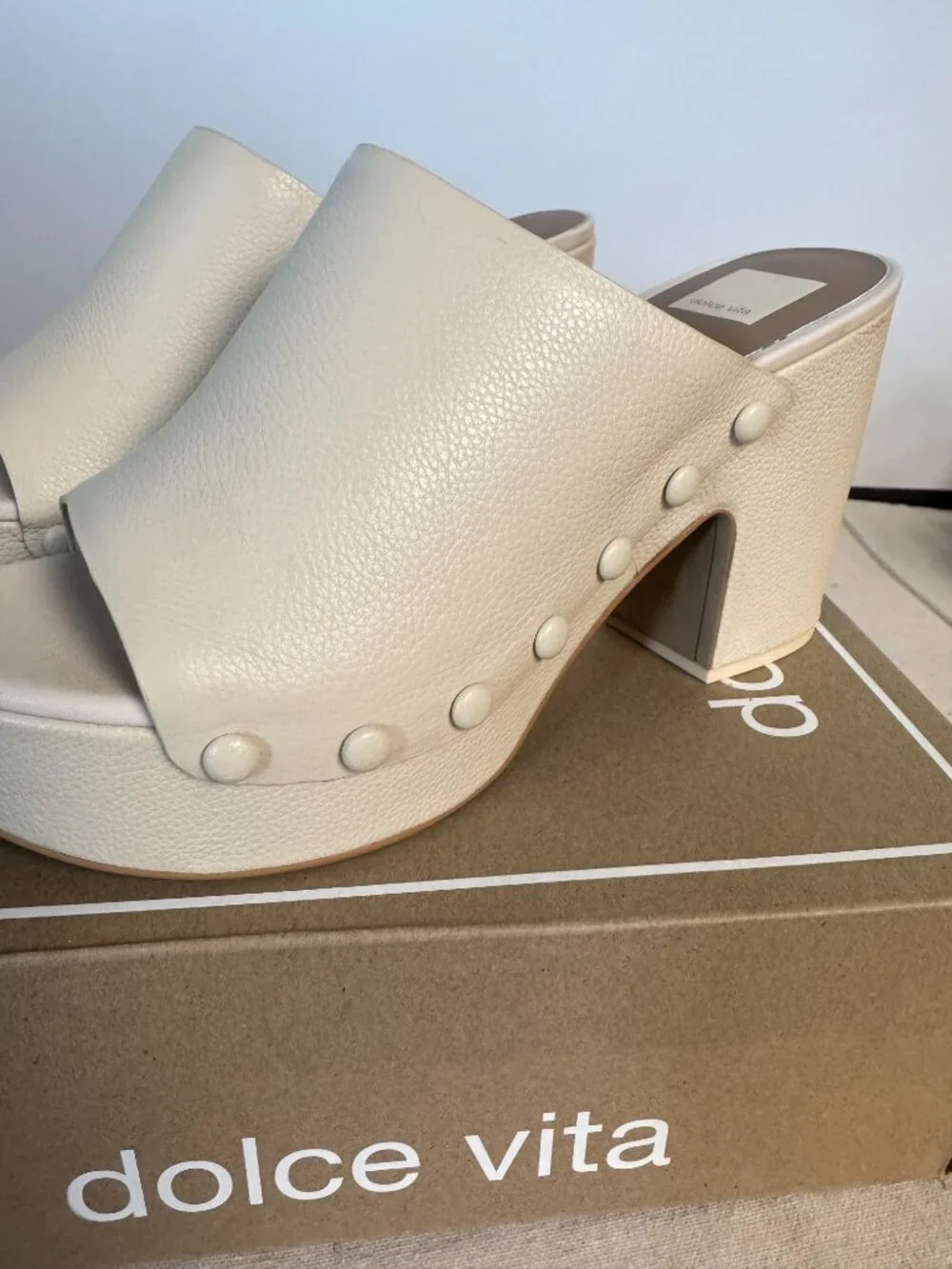 10 Dolce Vita Emol Ivory Leather Clogs Mules Studded Block Heels Cream Off White